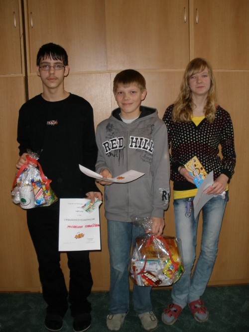 Víťazovia Majstrovstiev detí ZŠ v skladaní puzlle 2010