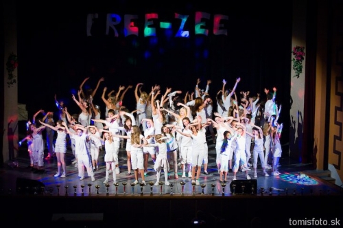 free-zee dance show