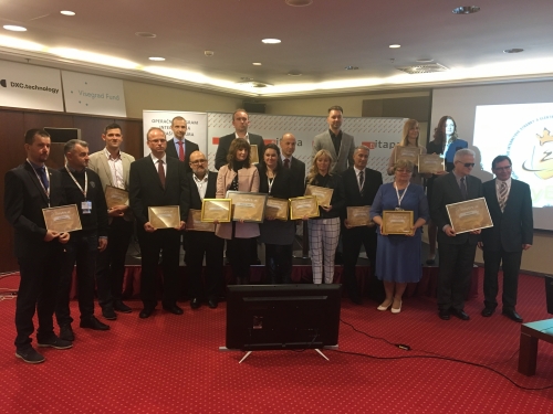 Slávnostné vyhlásenie súťaže ZlatyErb.sk 2017 na medzinárodnom kongrese ITAPA 2017 dňa 15. novembra 2017 v hoteli Crowne Plaza Bratislava (všetci ocenení)