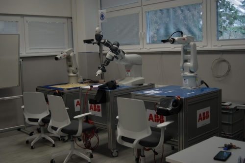 Nové učebne robotiky a automatizácie